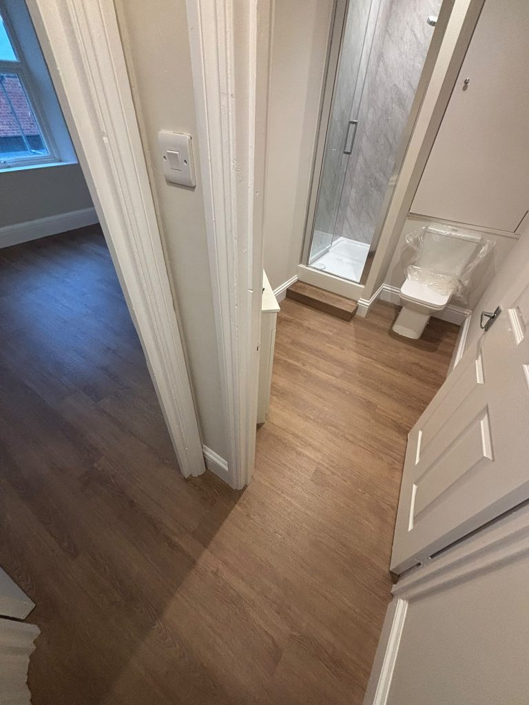 walsh flooring redland hill flat bathroom lvt 6